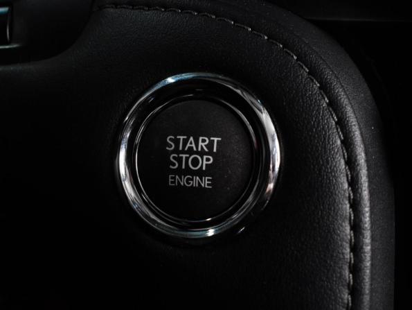 Lexus LX III Рестайлинг 2 с пробегом 2016 года, цена 7 950 000 рублей, 124749 км, внедорожник, Автокод Объявления