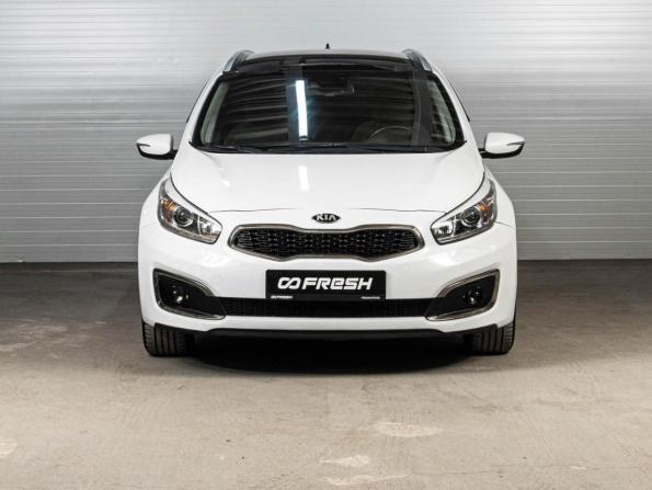 Kia Ceed II Рестайлинг с пробегом 2018 года, цена 1 579 000 рублей, 159152 км, универсал, Автокод Объявления