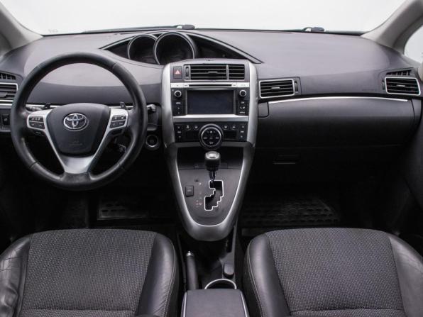 Toyota Verso I Рестайлинг с пробегом 2013 года, цена 1 243 000 рублей, 220076 км, компактвэн, Автокод Объявления