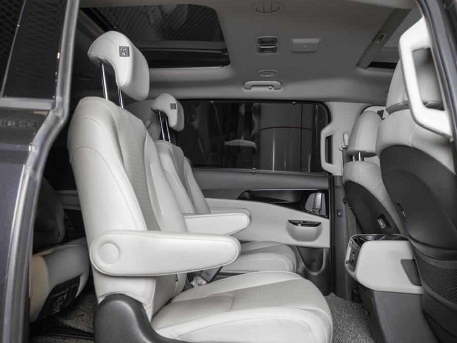 Kia Carnival IV Казань  - изображение 8