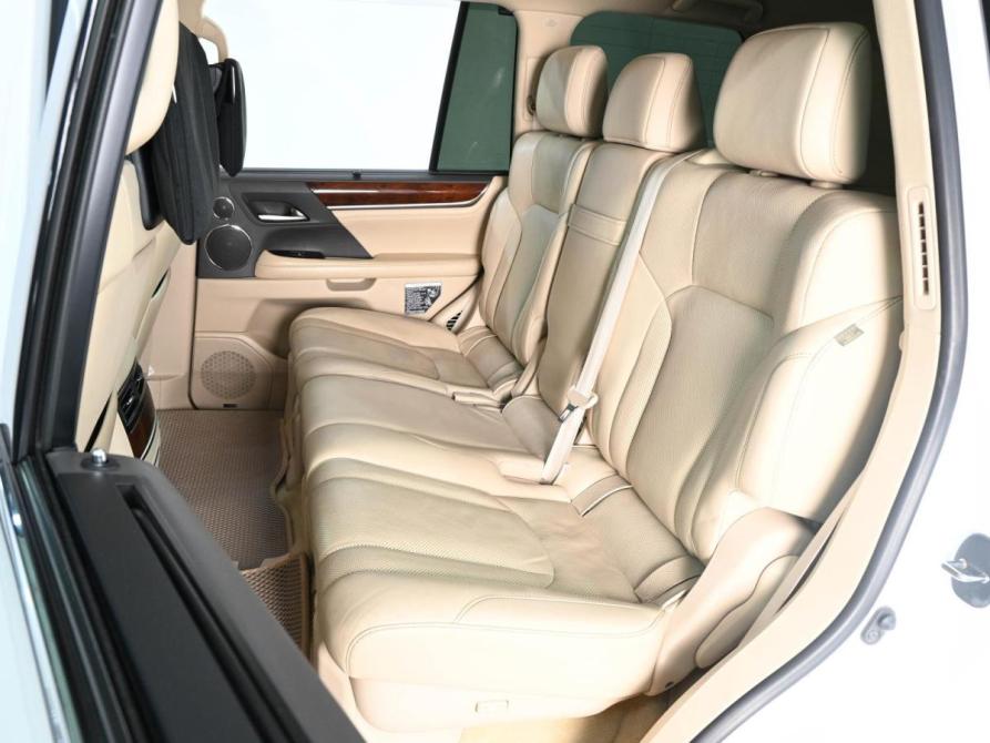 Lexus LX III Рестайлинг 2 Ростов-на-Дону  - изображение 9