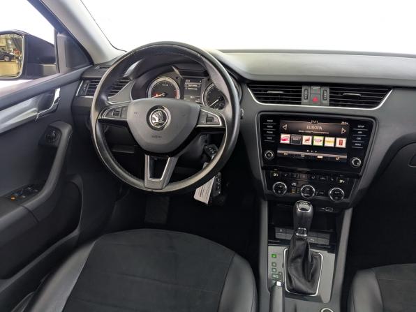 Skoda Octavia III (A7) Рестайлинг с пробегом 2019 года, цена 1 880 000 рублей, 101838 км, лифтбек, Автокод Объявления