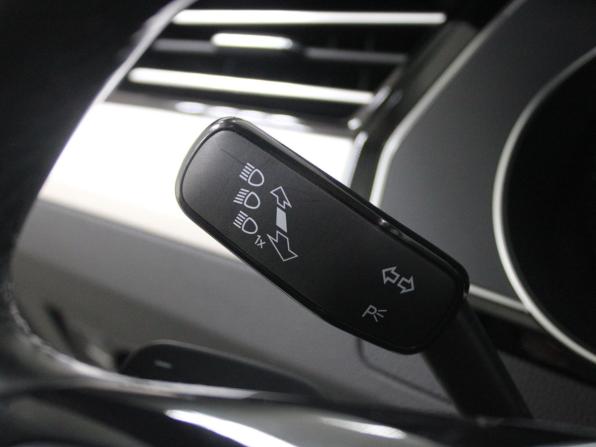 Volkswagen Passat B8 с пробегом 2019 года, цена 2 499 900 рублей, 45406 км, седан, Автокод Объявления
