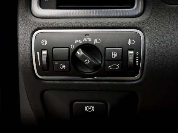 Volvo XC70 II Рестайлинг с пробегом 2014 года, цена 2 647 500 рублей, 106471 км, универсал, Автокод Объявления
