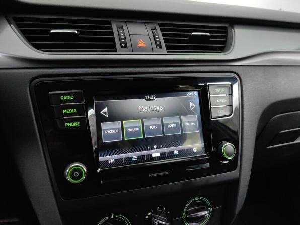Skoda Rapid I Рестайлинг с пробегом 2019 года, цена 825 000 рублей, 236293 км, лифтбек, Автокод Объявления