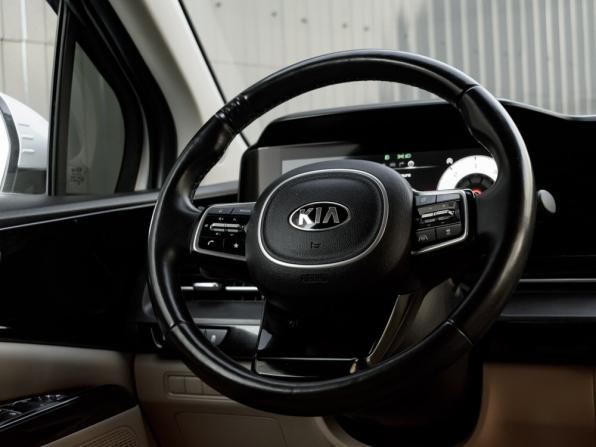 Kia Carnival IV с пробегом 2021 года, цена 4 135 000 рублей, 64848 км, минивэн, Автокод Объявления