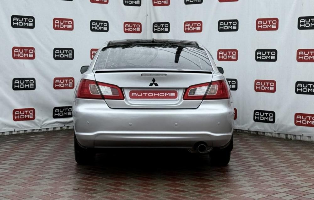 Mitsubishi Galant IX Рестайлинг Санкт-Петербург  - изображение 5