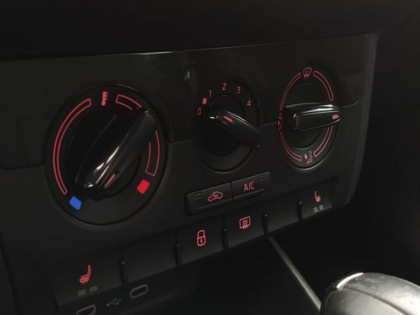 Volkswagen Polo VI с пробегом 2021 года, цена 1 480 000 рублей, 72606 км, лифтбек, Автокод Объявления