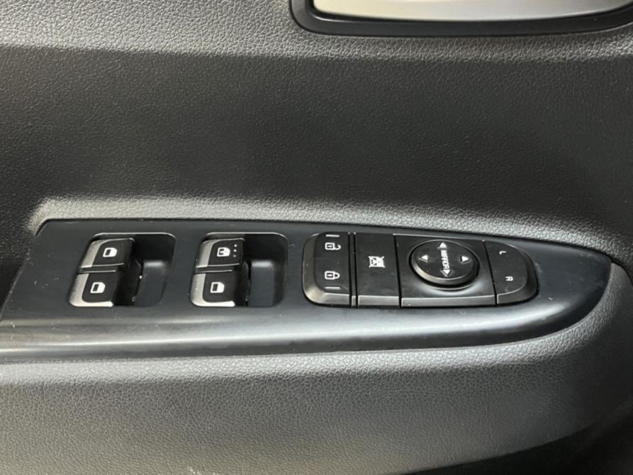 Kia Rio IV Курск  - изображение 17