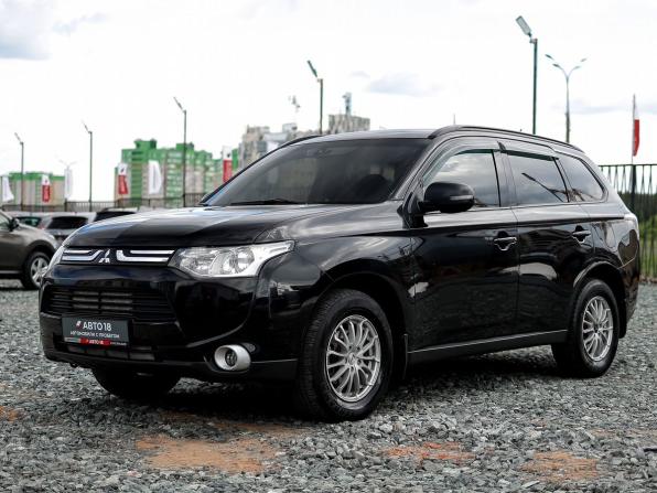 Mitsubishi Outlander III с пробегом 2012 года, цена 1 319 000 рублей, 246620 км, внедорожник, Автокод Объявления