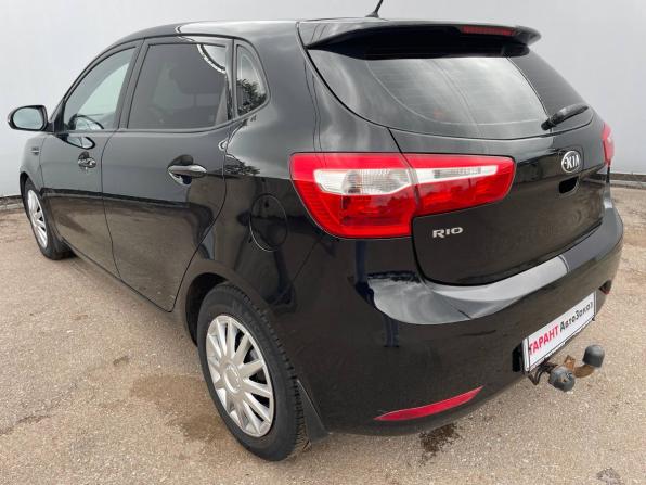 Kia Rio III с пробегом 2013 года, цена 810 000 рублей, 244654 км, хэтчбек, Автокод Объявления