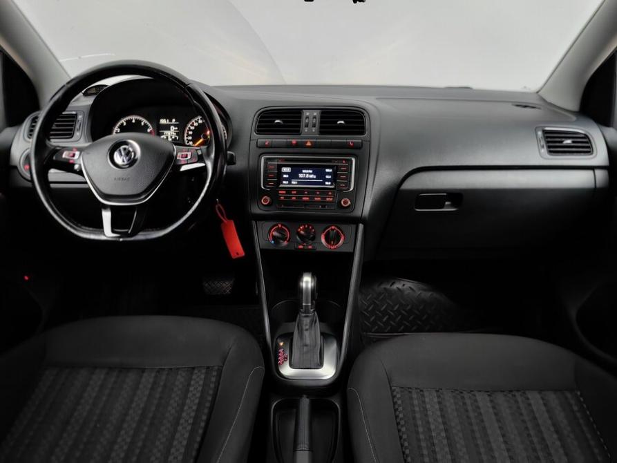 Volkswagen Polo V Рестайлинг Подольск  - изображение 12