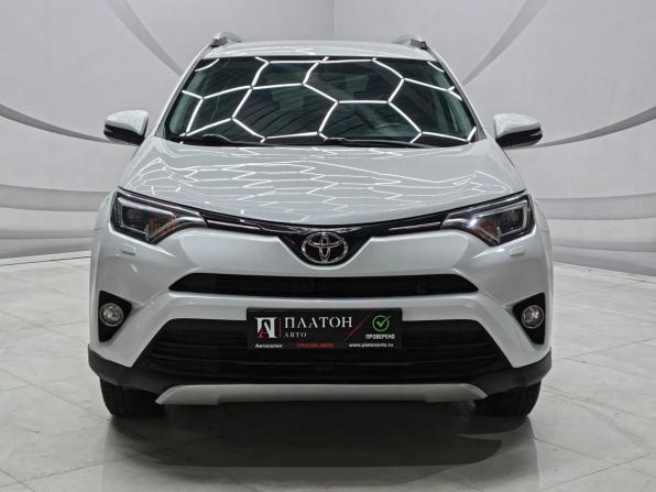 Toyota RAV4 IV (XA40) Рестайлинг с пробегом 2018 года, цена 2 549 000 рублей, 137000 км, внедорожник, Автокод Объявления