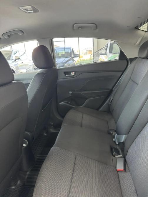Hyundai Solaris II Шахты  - изображение 15