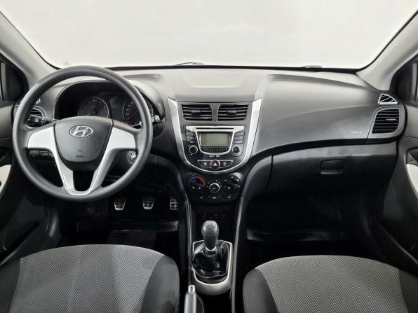 Hyundai Solaris I с пробегом 2012 года, цена 760 000 рублей, 126408 км, седан, Автокод Объявления