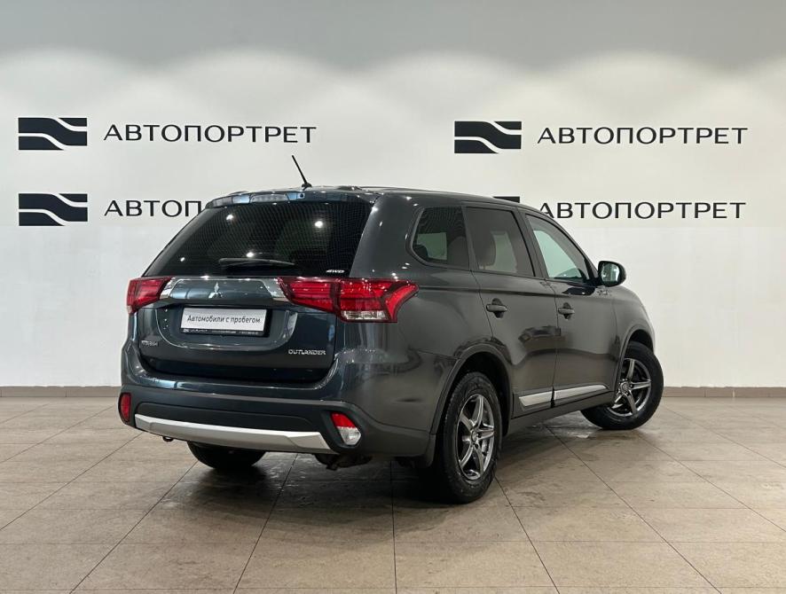 Mitsubishi Outlander III Рестайлинг 2 Санкт-Петербург  - изображение 7