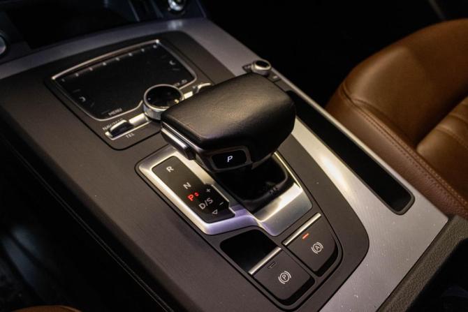 Audi Q5 II (FY) с пробегом 2019 года, цена 3 640 000 рублей, 140857 км, внедорожник, Автокод Объявления