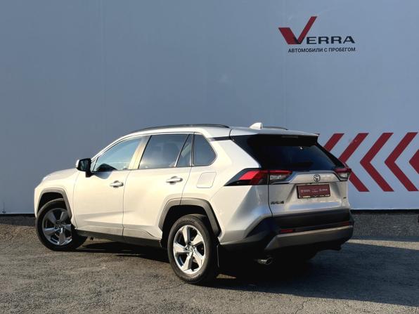 Toyota RAV4 V (XA50) с пробегом 2020 года, цена 2 650 000 рублей, 189000 км, внедорожник, Автокод Объявления