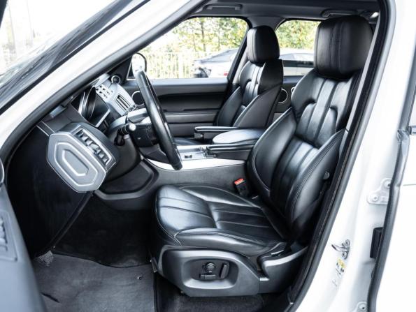 Land Rover Range Rover Sport II с пробегом 2015 года, цена 2 310 000 рублей, 246093 км, внедорожник, Автокод Объявления