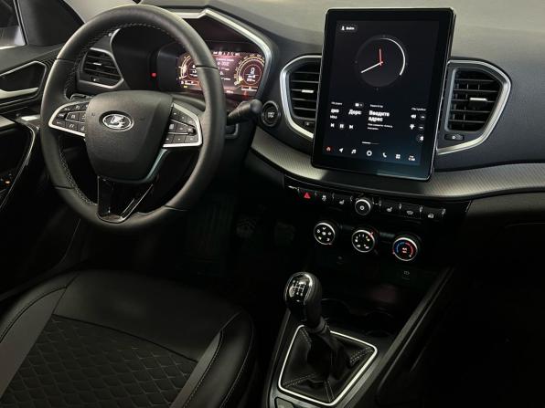 Lada (ВАЗ) Vesta I Рестайлинг (NG) с пробегом 2025 года, цена 1 900 000 рублей, 5132 км, седан, Автокод Объявления