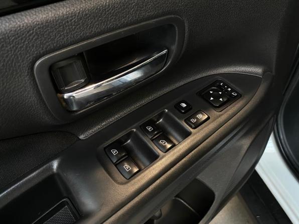 Mitsubishi Outlander III Рестайлинг 3 с пробегом 2019 года, цена 2 220 000 рублей, 175133 км, внедорожник, Автокод Объявления