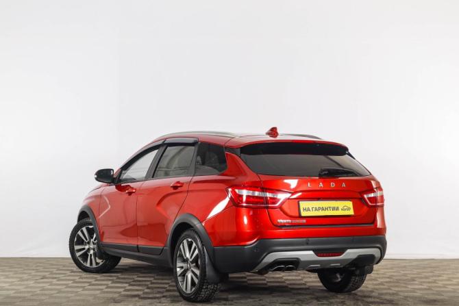 Lada (ВАЗ) Vesta I с пробегом 2021 года, цена 1 329 000 рублей, 118000 км, универсал, Автокод Объявления