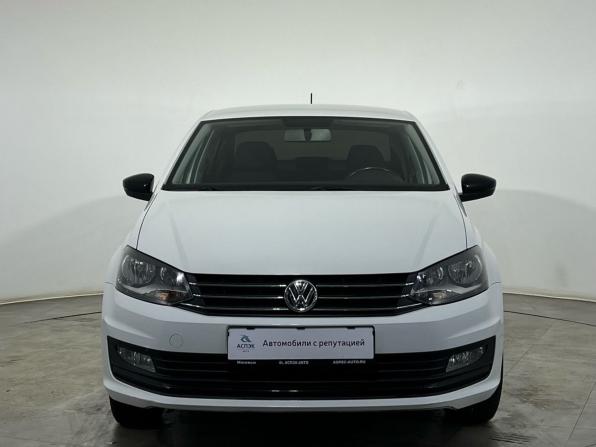 Volkswagen Polo V Рестайлинг с пробегом 2017 года, цена 1 050 000 рублей, 100656 км, седан, Автокод Объявления