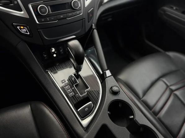 Dongfeng AX7 I с пробегом 2018 года, цена 1 129 000 рублей, 118300 км, внедорожник, Автокод Объявления
