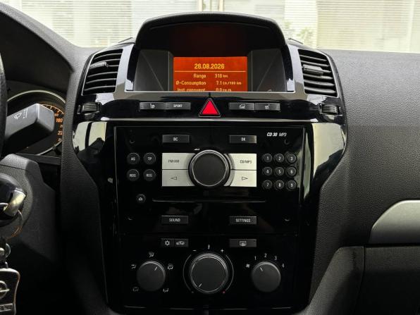 Opel Zafira B Рестайлинг с пробегом 2011 года, цена 550 000 рублей, 261788 км, компактвэн, Автокод Объявления