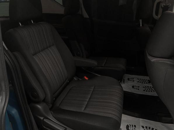 Honda Freed II с пробегом 2017 года, цена 1 350 000 рублей, 157575 км, компактвэн, Автокод Объявления