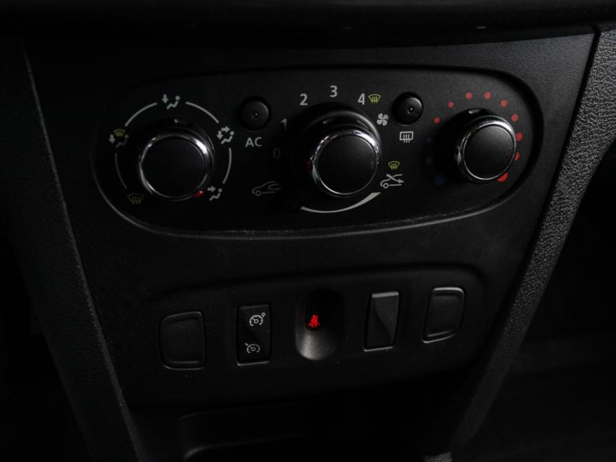 Renault Sandero II Москва  - изображение 14