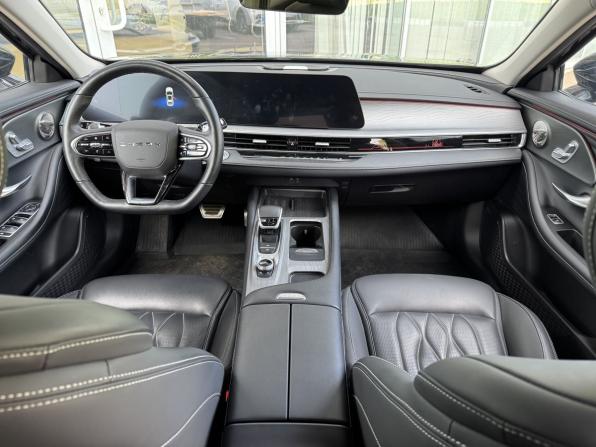 Chery Arrizo 8 с пробегом 2023 года, цена 2 139 000 рублей, 81223 км, седан, Автокод Объявления