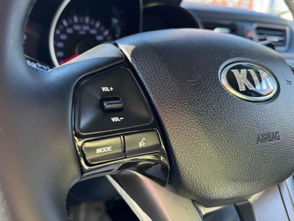 Kia Rio III с пробегом 2013 года, цена 999 000 рублей, 98000 км, седан, Автокод Объявления