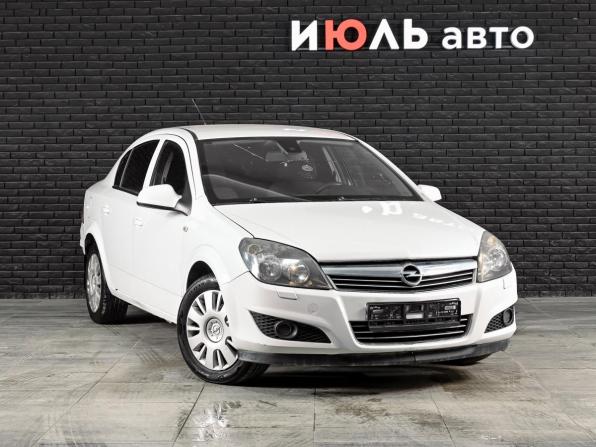 Opel Astra H Рестайлинг с пробегом 2012 года, цена 570 000 рублей, 235576 км, седан, Автокод Объявления