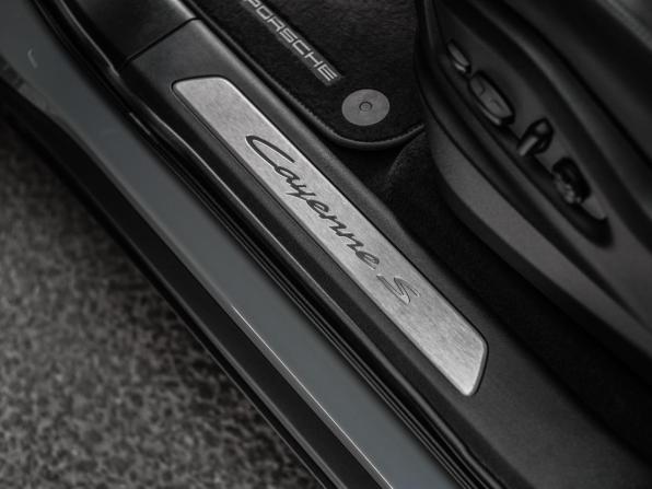 Новый Porsche Cayenne III Рестайлинг 2025 года, цена 21 883 800 рублей, внедорожник, Автокод Объявления