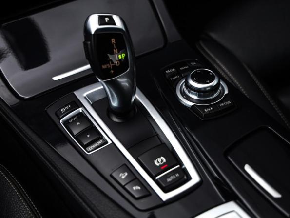 BMW 5 серии VI (F10/F11/F07) Рестайлинг с пробегом 2016 года, цена 2 549 000 рублей, 125655 км, седан, Автокод Объявления