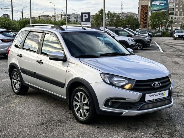 Lada (ВАЗ) Granta I Рестайлинг с пробегом 2022 года, цена 855 000 рублей, 67000 км, универсал, Автокод Объявления