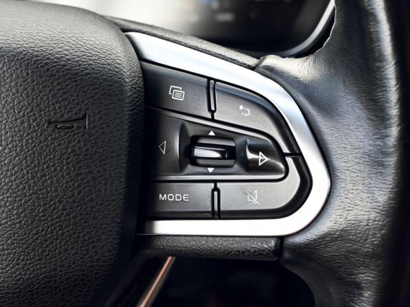 Geely Atlas Pro с пробегом 2022 года, цена 1 655 000 рублей, 135195 км, внедорожник, Автокод Объявления