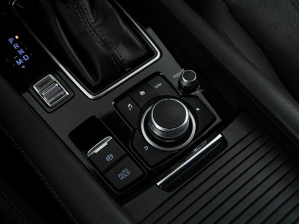 Mazda 6 III (GJ) Рестайлинг 2 с пробегом 2020 года, цена 2 697 077 рублей, 65618 км, седан, Автокод Объявления