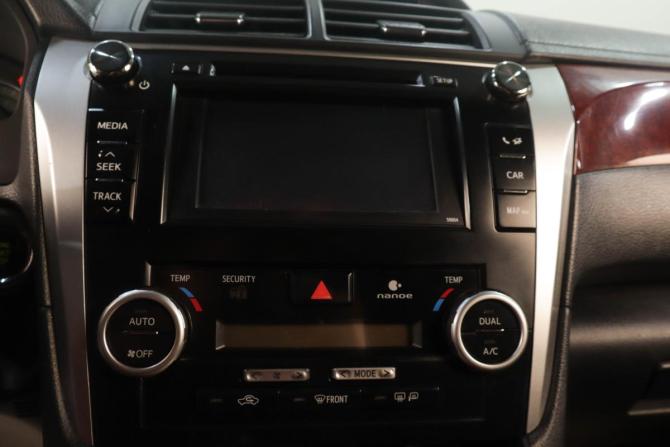 Toyota Camry VII (XV50) Рестайлинг с пробегом 2014 года, цена 1 439 000 рублей, 212300 км, седан, Автокод Объявления