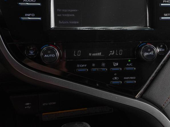 Toyota Camry VIII (XV70) с пробегом 2018 года, цена 2 869 000 рублей, 153790 км, седан, Автокод Объявления
