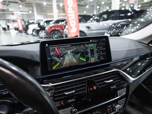 BMW 5 серии VII (G30/G31/G38) Рестайлинг с пробегом 2021 года, цена 4 409 470 рублей, 96413 км, седан, Автокод Объявления
