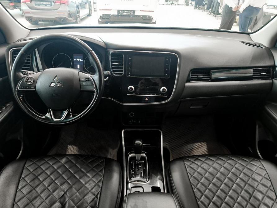 Mitsubishi Outlander III Рестайлинг 3 Казань  - изображение 17