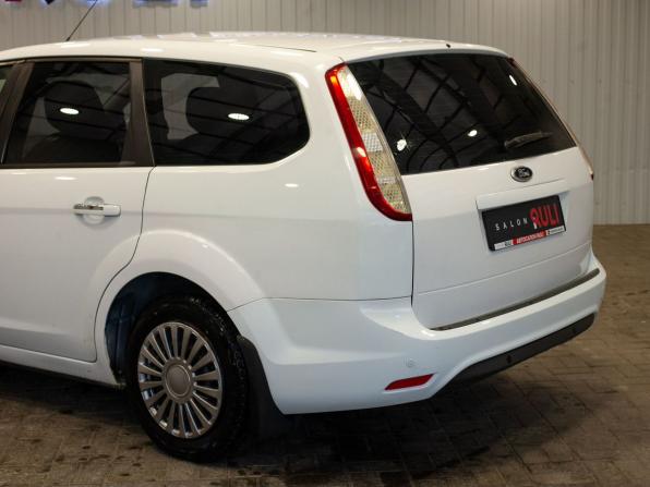 Ford Focus II Рестайлинг с пробегом 2010 года, цена 515 000 рублей, 215365 км, универсал, Автокод Объявления