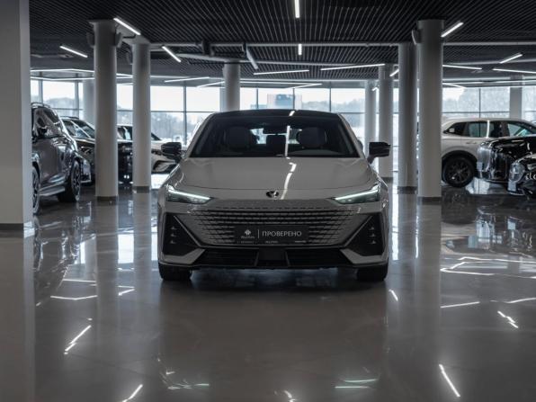 Changan UNI-V I с пробегом 2023 года, цена 2 370 000 рублей, 25248 км, лифтбек, Автокод Объявления