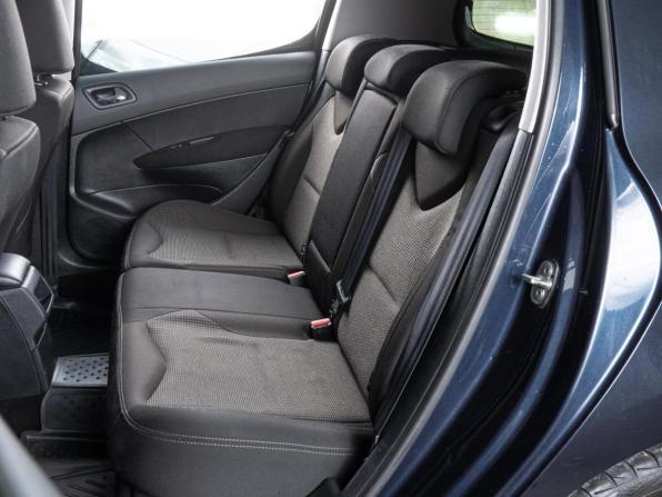 Peugeot 308 I Рестайлинг с пробегом 2013 года, цена 666 000 рублей, 122375 км, хэтчбек, Автокод Объявления