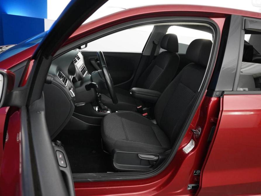Volkswagen Polo V Москва  - изображение 10