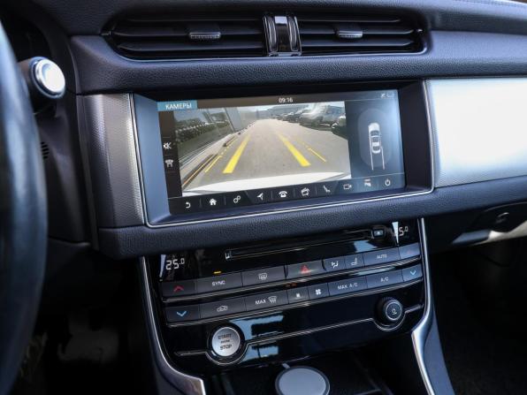 Jaguar XF II с пробегом 2018 года, цена 2 650 000 рублей, 126897 км, седан, Автокод Объявления