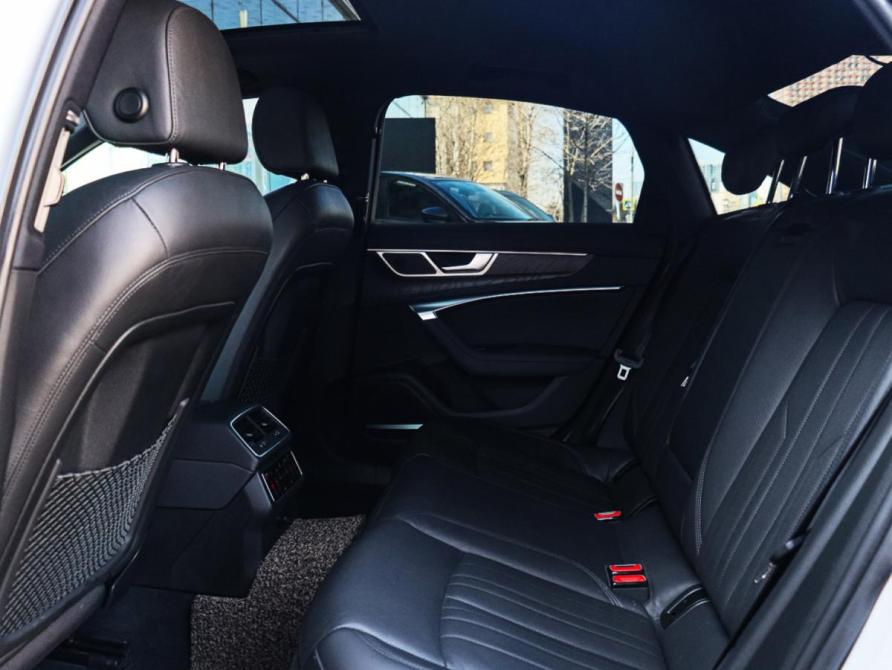 Audi A6 V (C8) Москва  - изображение 12