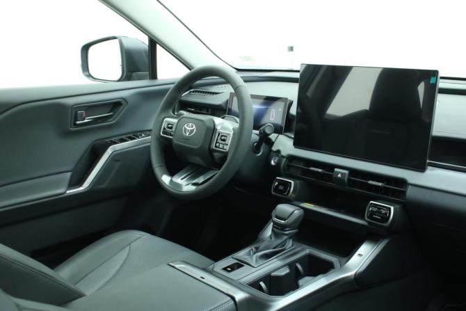 Toyota RAV4 VI (XA60) с пробегом 2026 года, цена 4 295 000 рублей, 50 км, внедорожник, Автокод Объявления
